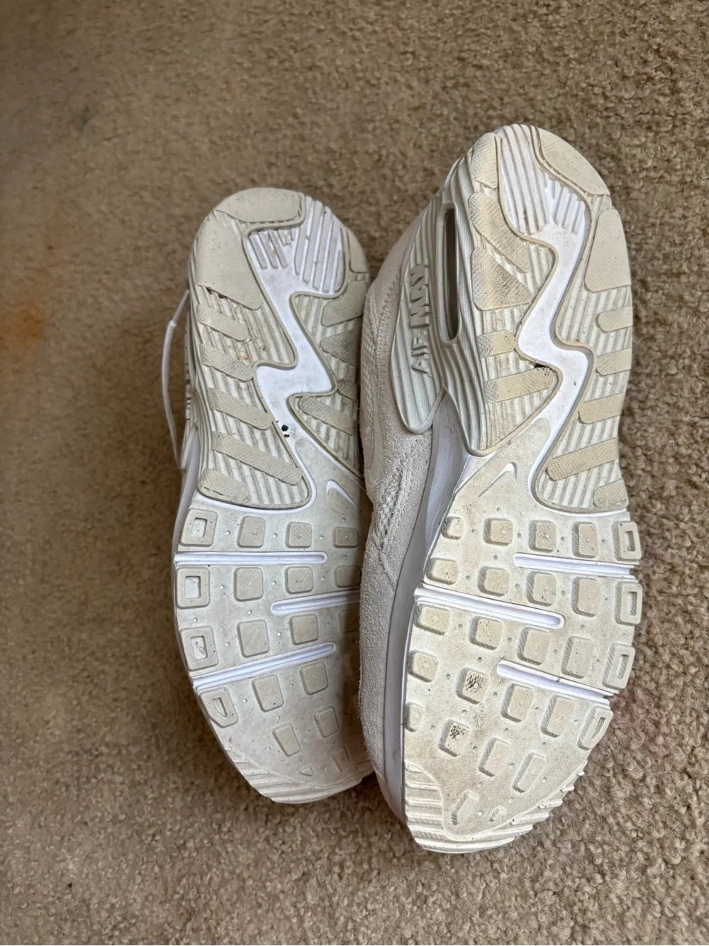 Nike Women’s Sneakers White - 9.5